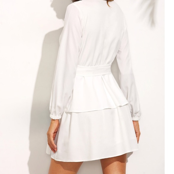 White plunging neckline dress - Picture 3 of 4